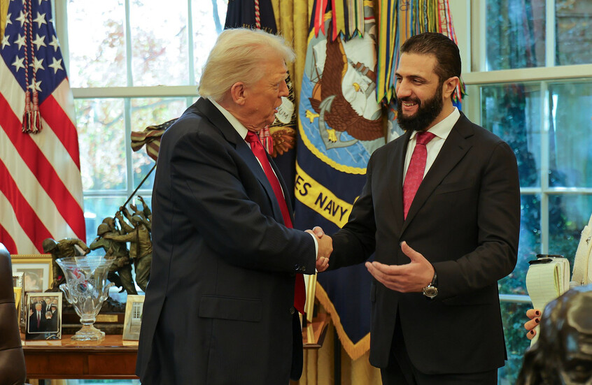 دمشق: اتفاق التعاون ضد داعش سياسي ولا يتضمن مكونات عسكرية والشرع ناقش مع ترامب دمج قسد