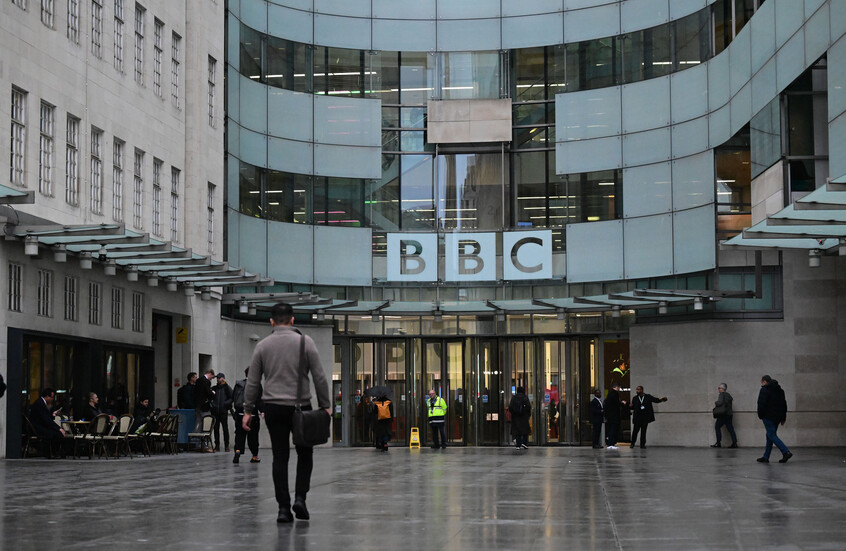 استطلاع رأي.. نصف البريطانيين يعتقدون أن هيئة الإذاعة البريطانية "BBC" متحيزة سياسيا