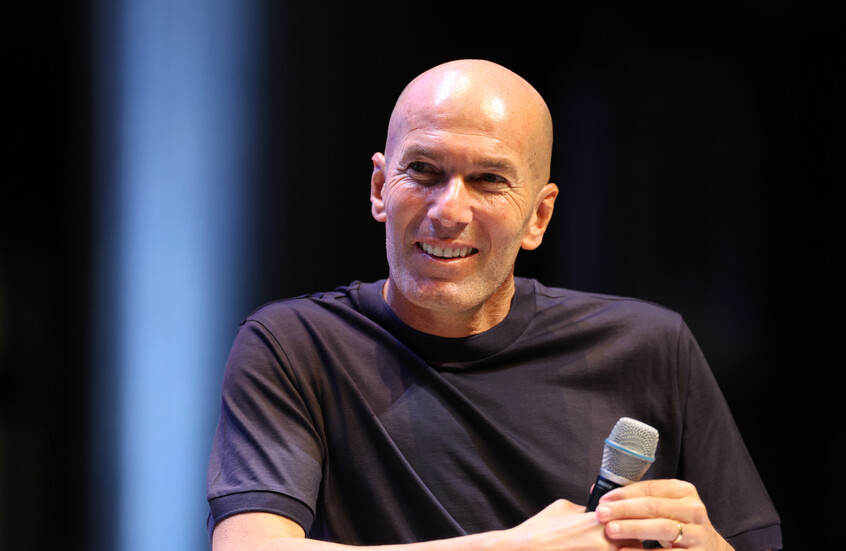 "قريبا جدا".. تصريح قصير من زيدان يشعل التكهنات حول مستقبله التدريبي