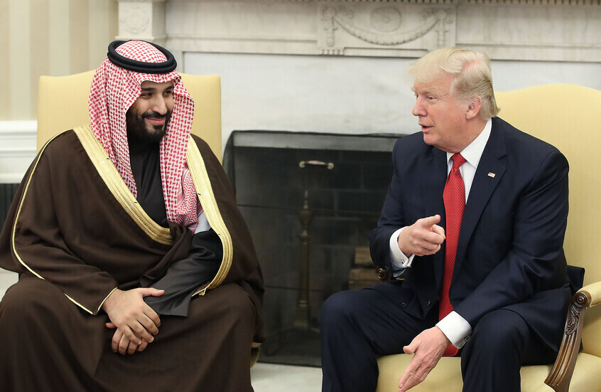 قبيل اجتماع القمة.. مخاوف في إسرائيل من "هدية" ترامب الكبرى لولي العهد السعودي