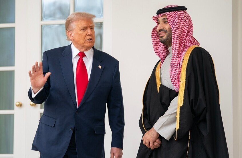 بطلب من بن سلمان.. ترامب يعلن تدخله الفوري لإنهاء الحرب في السودان