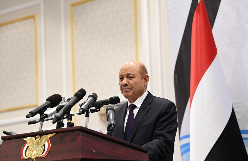 اليمن.. العليمي يبحث مع ممثلي الولايات المتحدة وبريطانيا وفرنسا الأوضاع في حضرموت