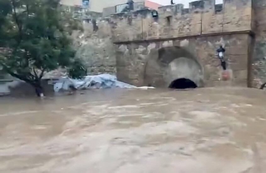 المغرب.. عشرات القتلى جراء سيول وفيضانات استثنائية ضربت مدينة آسفي غربي المملكة (فيديوهات)