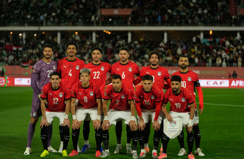 قمة مبكرة لحسم صدارة المجموعة.. الموعد والقنوات الناقلة لمواجهة مصر وجنوب إفريقيا