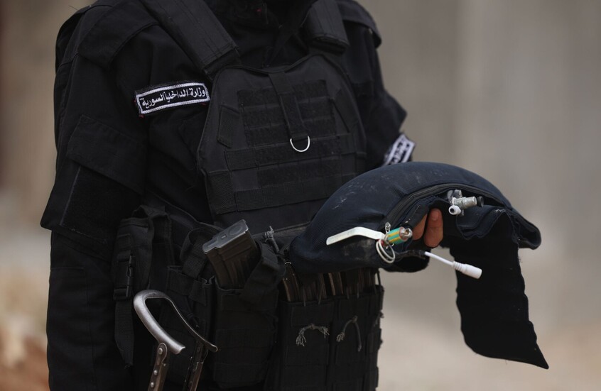 "حمقى ومغفلون".. وزير الداخلية السوري يوجه تحذيرا أخيرا لفلول النظام السابق