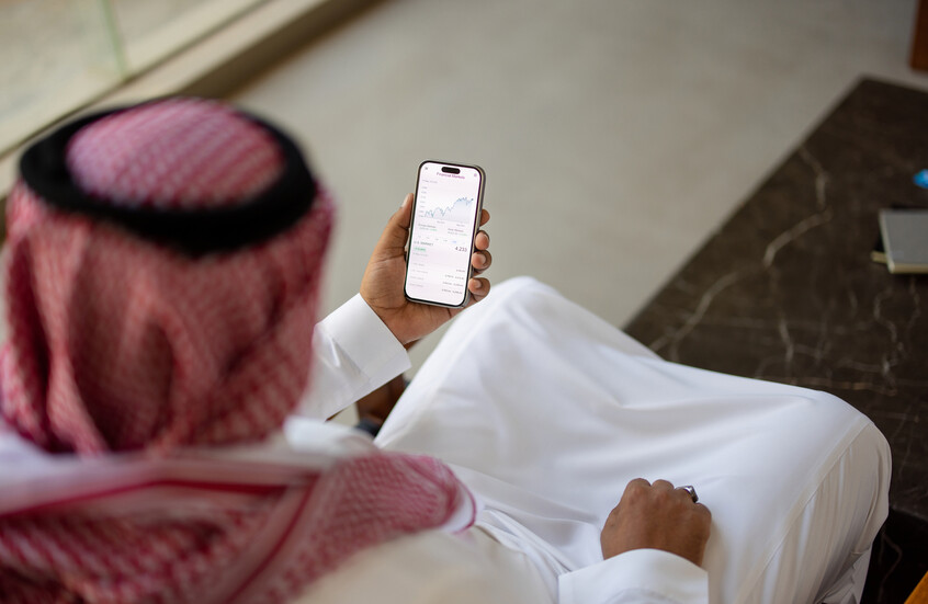 بهية الحريري توضح تفاصيل تلقيها اتصالا من "الأمير السعودي المزيف" في لبنان