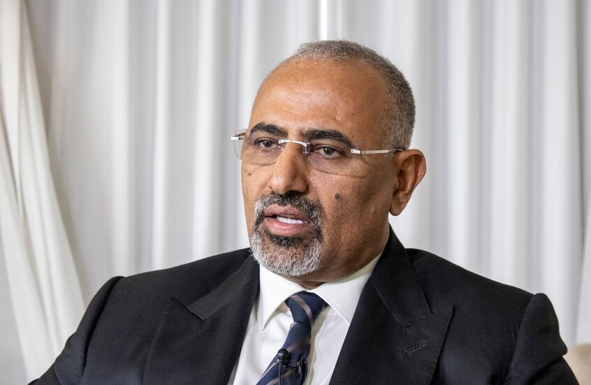 الانتقالي الجنوبي في اليمن يؤكد: الزبيدي يواصل البقاء في الجنوب