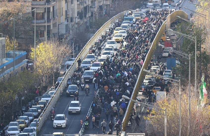 الجيش الإسرائيلي: الاحتجاجات في إيران شأن داخلي ونحن في حالة جاهزية للتعامل مع سيناريوهات مفاجئة