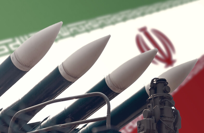 إيران توجه رسالة إلى ترامب وتحذر: المواجهة الشاملة ستكون فوضوية وضارية وأطول مما تسوق له إسرائيل