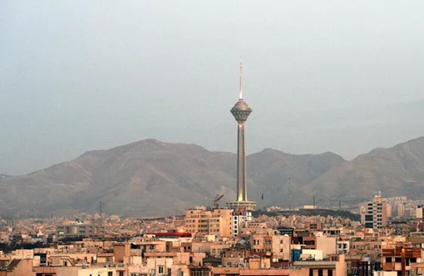 بين السماء والأرض.. ستة أيام عنيفة في إيران!