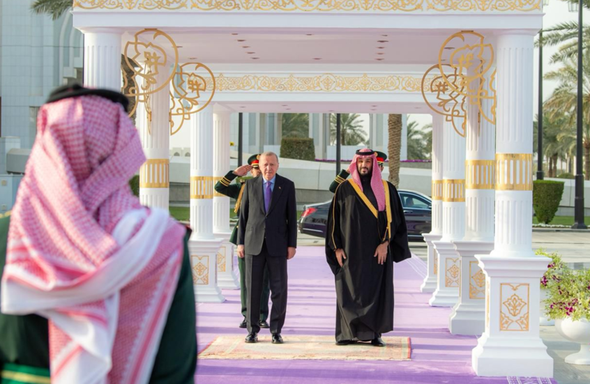 الأمير محمد بن سلمان يبحث مع أردوغان تطورات الأحداث في المنطقة (فيديو)