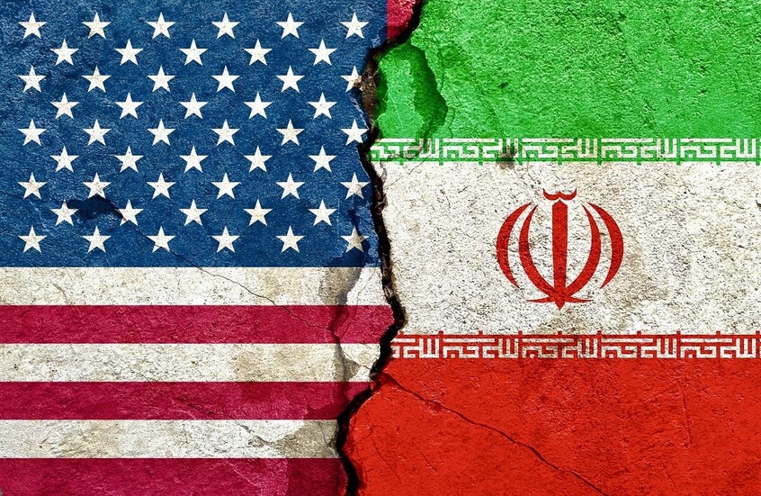 إيران: انطلاق المفاوضات النووية في مسقط