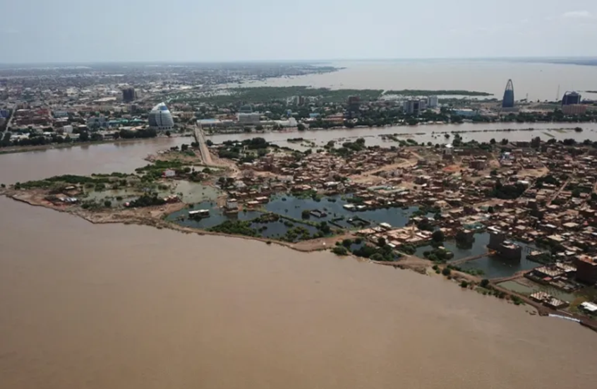 السودان.. مصرع 15 شخصا على الأقل في غرق مركب بالنيل (صورة)
