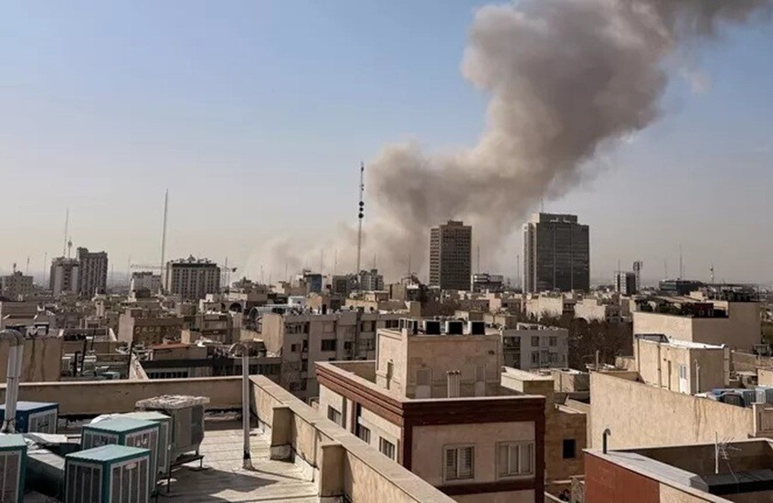 مسؤول إيراني لـCNN: استعدوا لحرب طويلة.. أضرار القوات الدفاعية والصاروخية ليست جسيمة