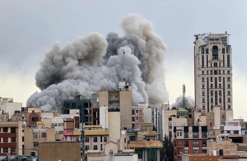 بعثة روسيا لدى الأمم المتحدة: المغامرة العسكرية الأمريكية الإسرائيلية تغرق الشرق الأوسط في الفوضى