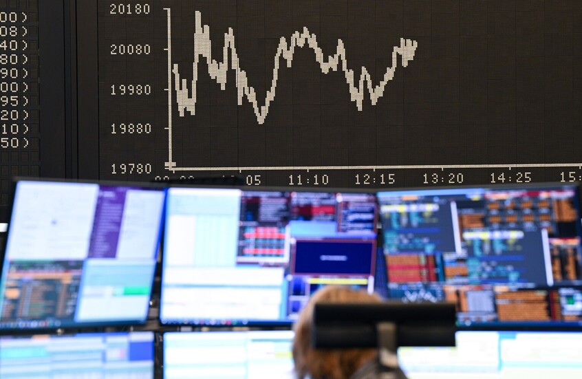 أسهم أوروبا تواصل مكاسبها مع تراجع أسعار النفط