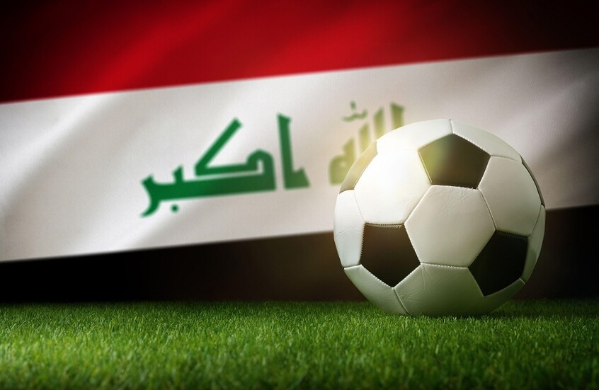 خصم العراق في الملحق العالمي المؤهل لمونديال 2026 ينجو من كمين سورينام (فيديو)