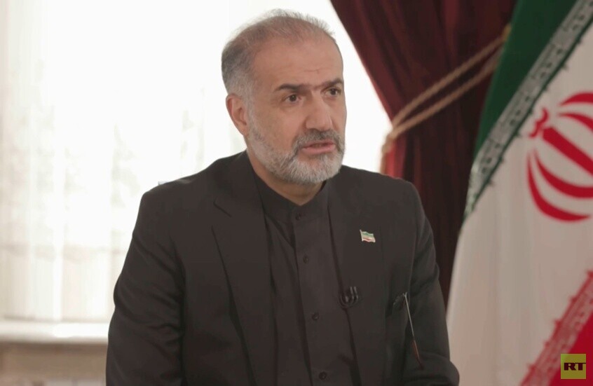 السفير الإيراني لدى روسيا: لم نبدأ الحرب وإيران لا تخاف الموت ولا تستلم والنهاية ستكون باستقلالنا