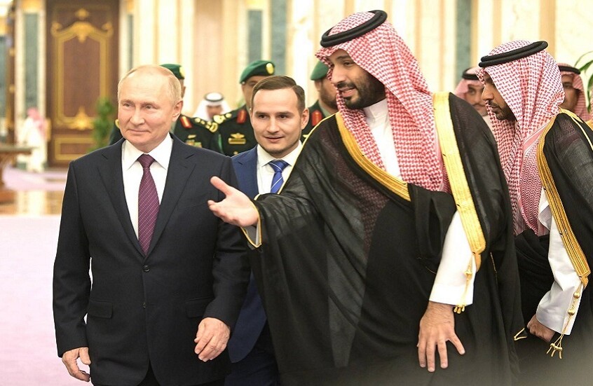 الكرملين: بوتين بحث مع محمد بن سلمان تطورات الوضع في الشرق الأوسط والتنسيق بشأن "أوبك+"