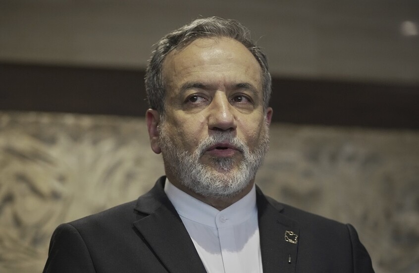 "لم نرفض قط الذهاب إلى إسلام آباد".. عراقجي يثمن دور باكستان الساعي للسلام