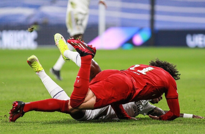 أعلى من راتب صلاح بكثير.. ليفربول يجهز عرضا مغريا لضم جناح "طائر"
