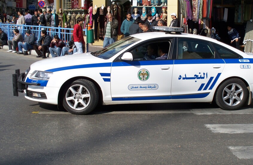 ضرب واختطاف هوليودي.. الأمن الأردني يكشف كواليس فيديو صادم متداول
