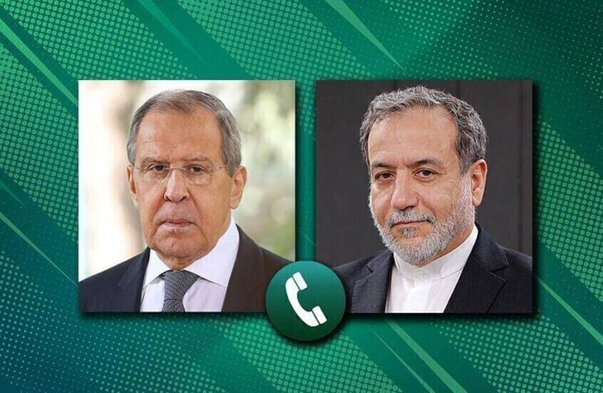 الخارجية الإيرانية: عراقجي بحث مع لافروف الوضع في الشرق الأوسط