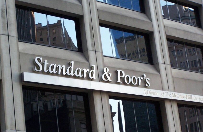 تقرير دولي: عبء الفائدة يبتلع 71% من إيرادات مصر