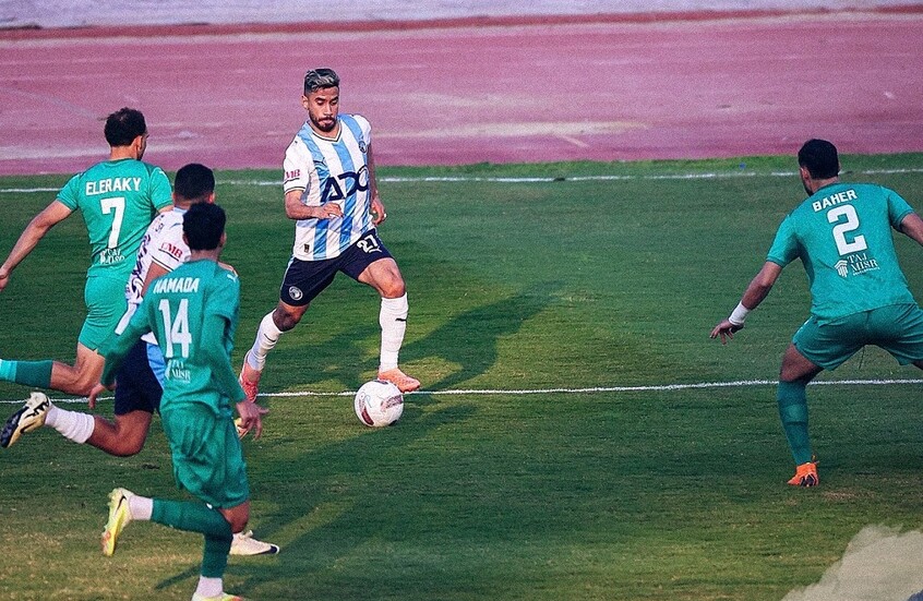 "سيناريو جنوني"... بيراميدز يهدر ركلة جزاء في الوقت القاتل وفوزا كان بالمتناول على المصري (فيديو)