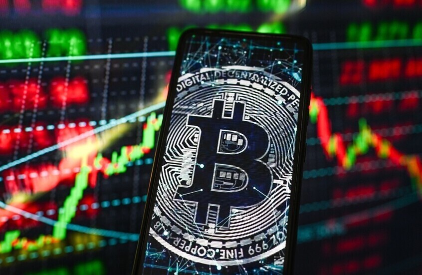 بيتكوين يرتفع بنسبة 5% مع عودة الثقة في الأصول الخطرة