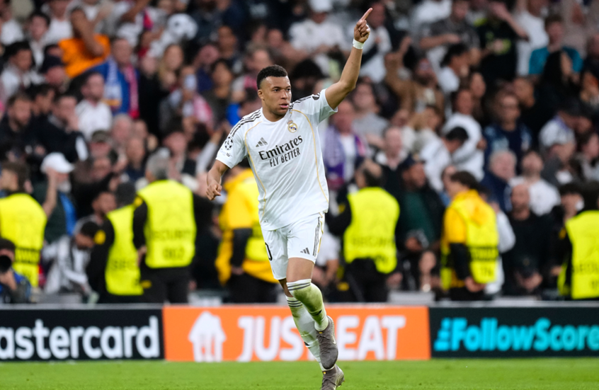 ريال مدريد يضم مبابي لقائمة الفريق لمواجهة بايرن ميونخ