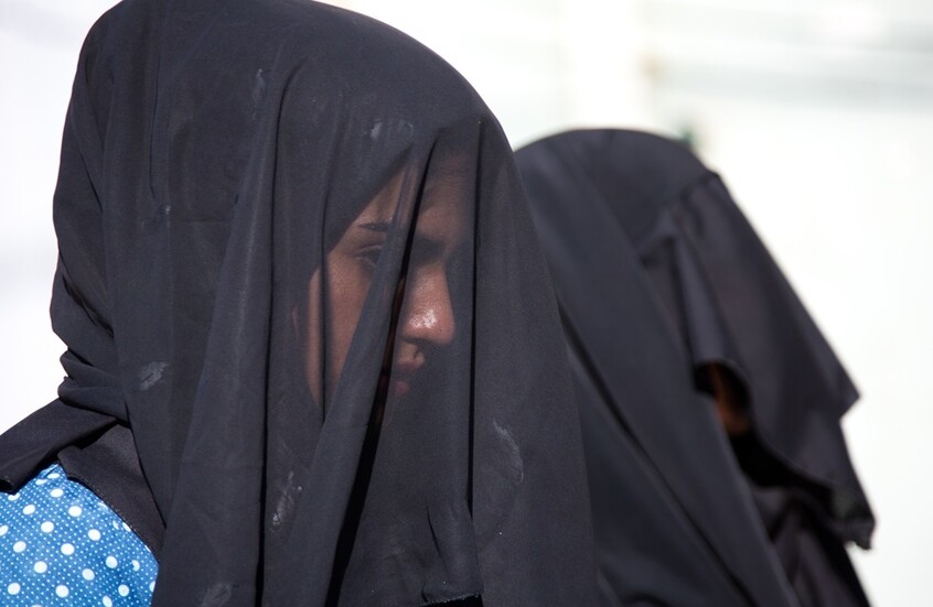 حملة دعوية في جامعة حمص لارتداء النقاب.. الحريات الشخصية إلى الواجهة مجددا