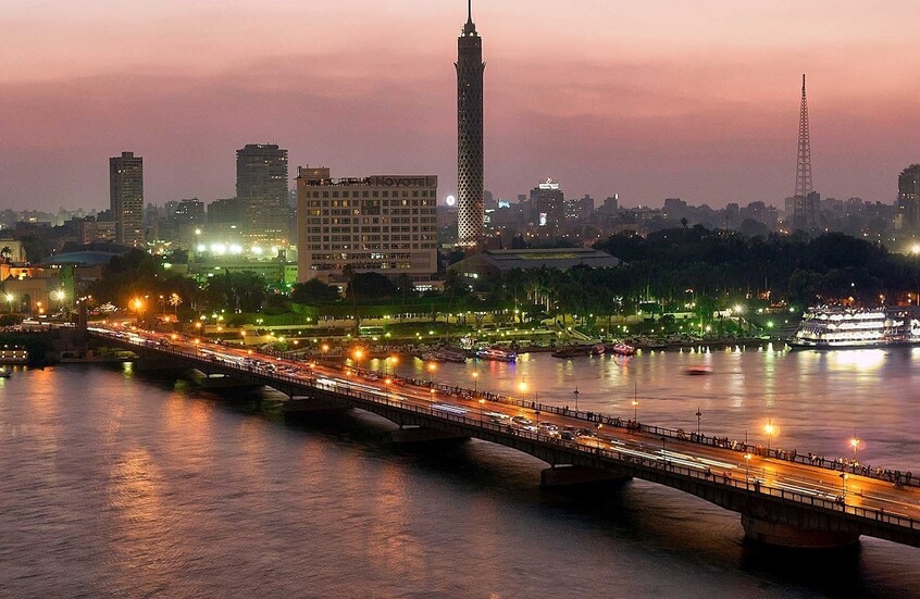 مصر تسدد جزءا من ديونها