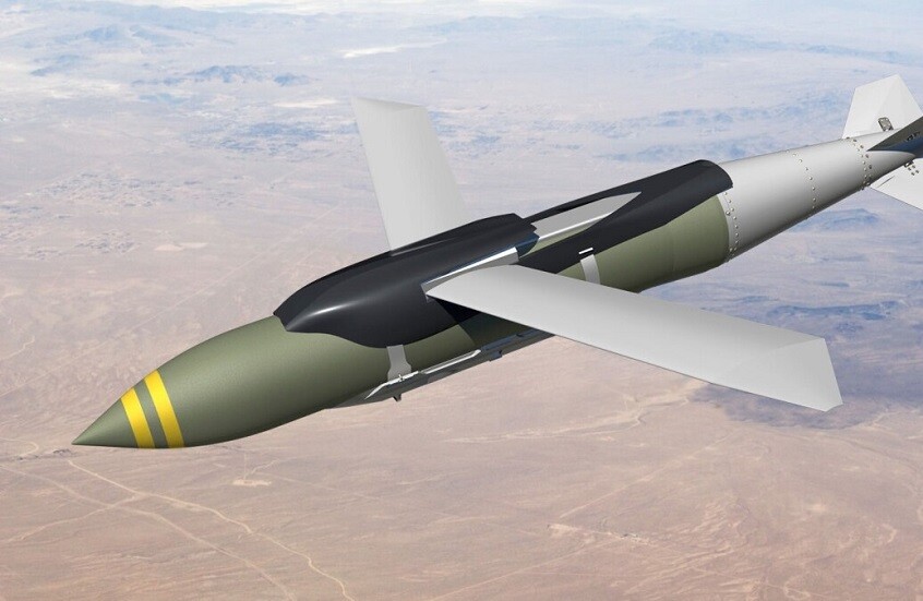 البحرية الأمريكية تختبر نسخة جديدة من قنبلة JDAM بعيدة المدى