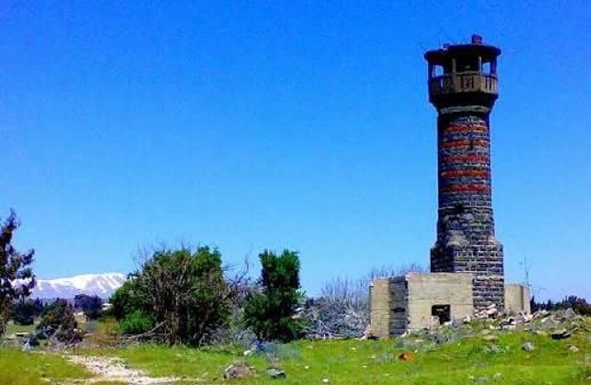 إسرائيل تفجر مسجد الداغستان ومباني مدنية وخدمية في القنيطرة جنوب سوريا (صورة)