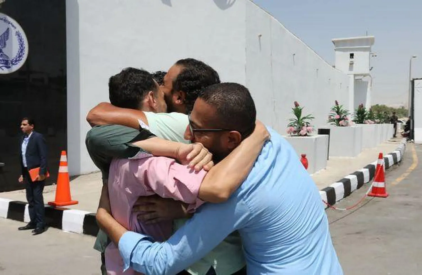 مصر.. عفو رئاسي عن مئات السجناء