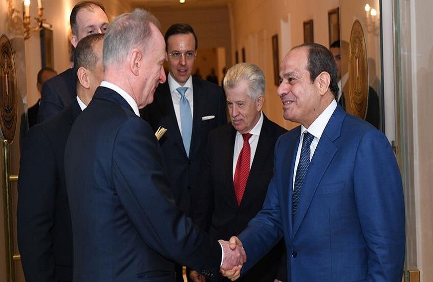الحكومة المصرية تشيد بنتائج زيارة مساعد الرئيس الروسي للقاهرة
