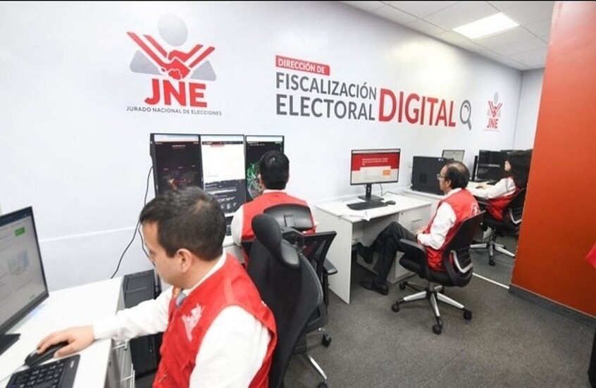 بيرو.. هيئة الانتخابات تأمر بإجراء تدقيق معلوماتي شامل للجولة الأولى من الانتخابات