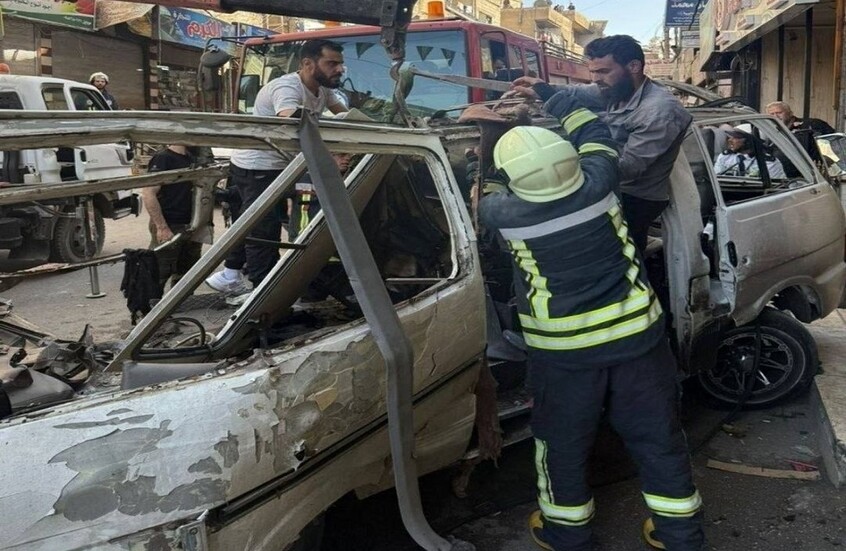 "الوطن": انفجار عبوة ناسفة داخل حافلة فارغة في حي الورود بدمشق (صور)