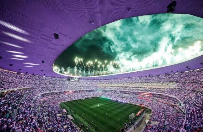 أحد أشهر ملاعب العالم في دائرة القلق قبل مونديال 2026 و"ناسا" تراقب