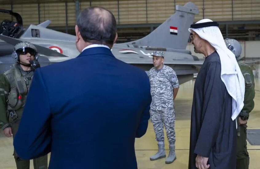 تقرير: مقاتلات "رافال" تطبق مقولة السيسي في الإمارات