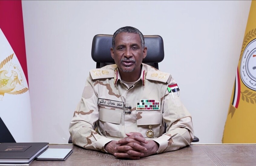 السودان.. حميدتي يجرد "السافنا" من رتبته العسكرية ويقضي بإعدامه غيابيا (صورة)