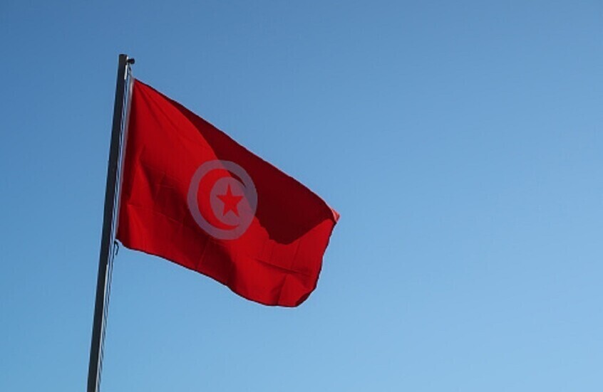 الدفاع التونسية تصدر بيانا ردا على دعوة المرزوقي الجيش إلى التمرد