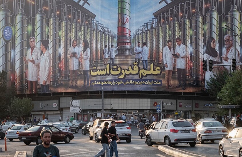 طهران تعلن استعدادها لتقديم طمأنات دولية بشأن ملفها النووي واستقرار المنطقة