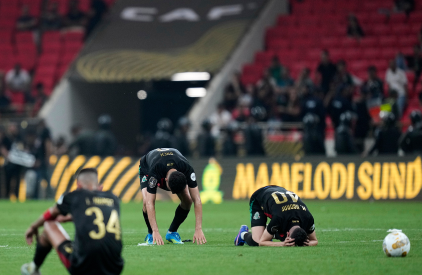 أول تعليق من مدرب الجيش الملكي بعد خسارة لقب دوري أبطال إفريقيا