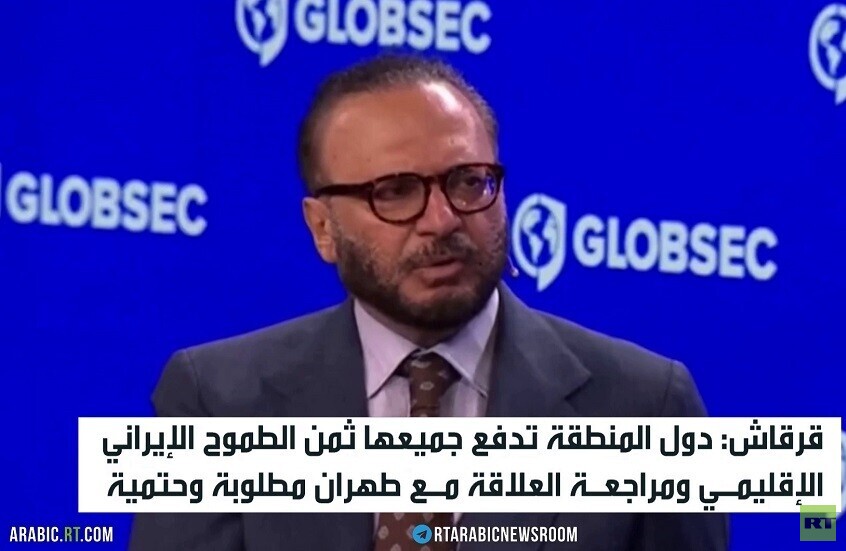 قرقاش يدعو لمراجعة العلاقة مع طهران