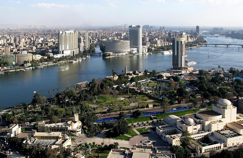 "حماس" تعلن إرجاء مفاوضات القاهرة وتضع شروطها