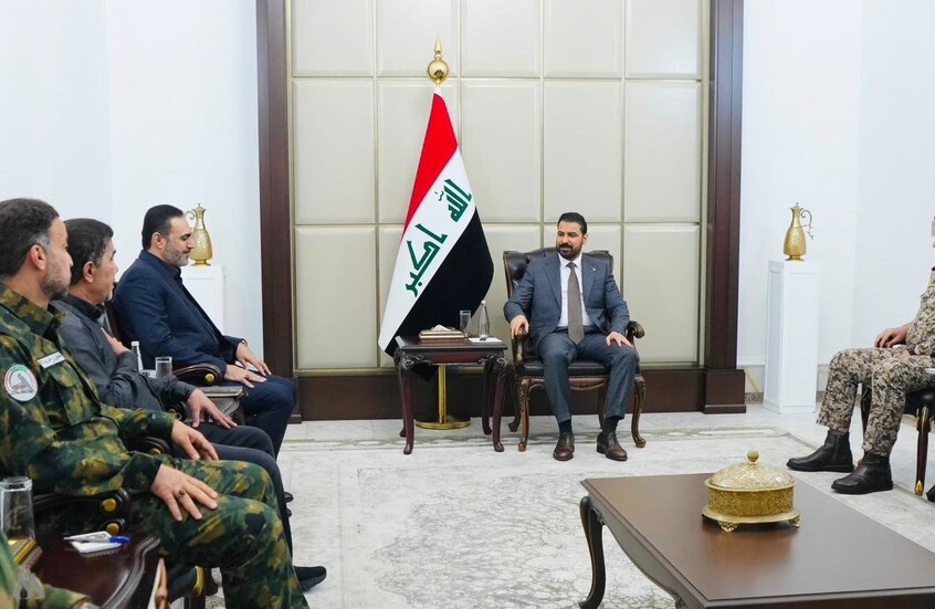 رئيس الوزراء العراقي يشكل لجنة لفك الارتباط بالحشد الشعبي وحصر السلاح