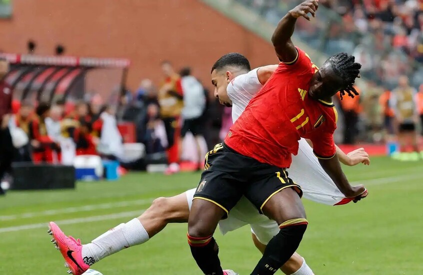 إصابة دوكو تدفع بلجيكا لإجراء صارم قبل مواجهة الفراعنة في كأس العالم