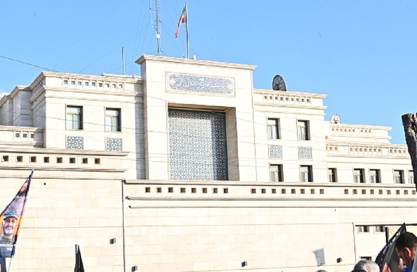 السفارة الإيرانية ترد على وزير خارجية لبنان: "كن واقعيا"